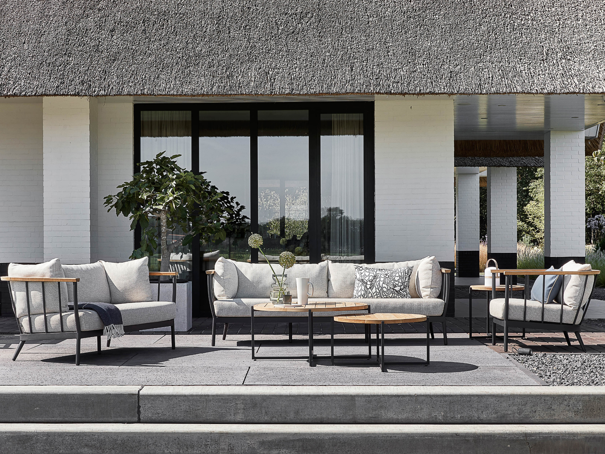 Apple_Bee_Condor_Lounge-sfeer 1.jpg